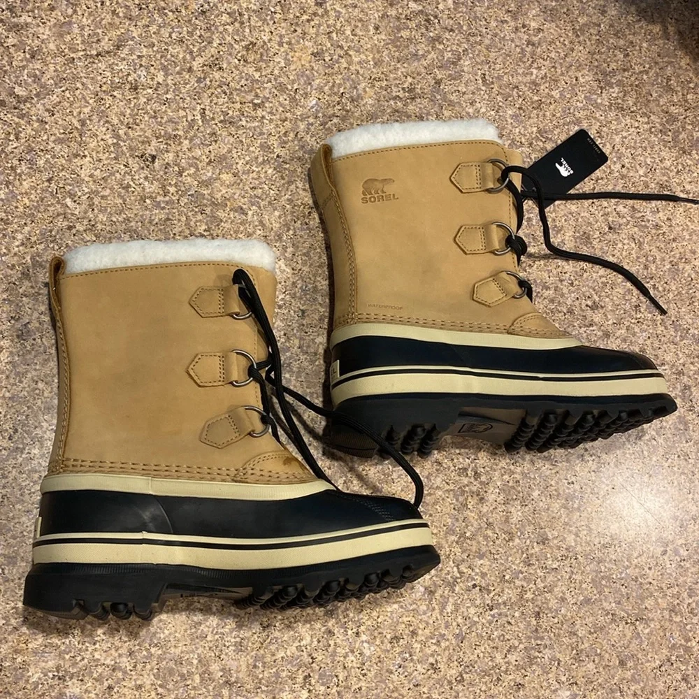NWT Sorel Caribou Winter Waterproof Boots Youth 3 1123511 Faux Fur FLAWS  No Box - Picture 10 of 17